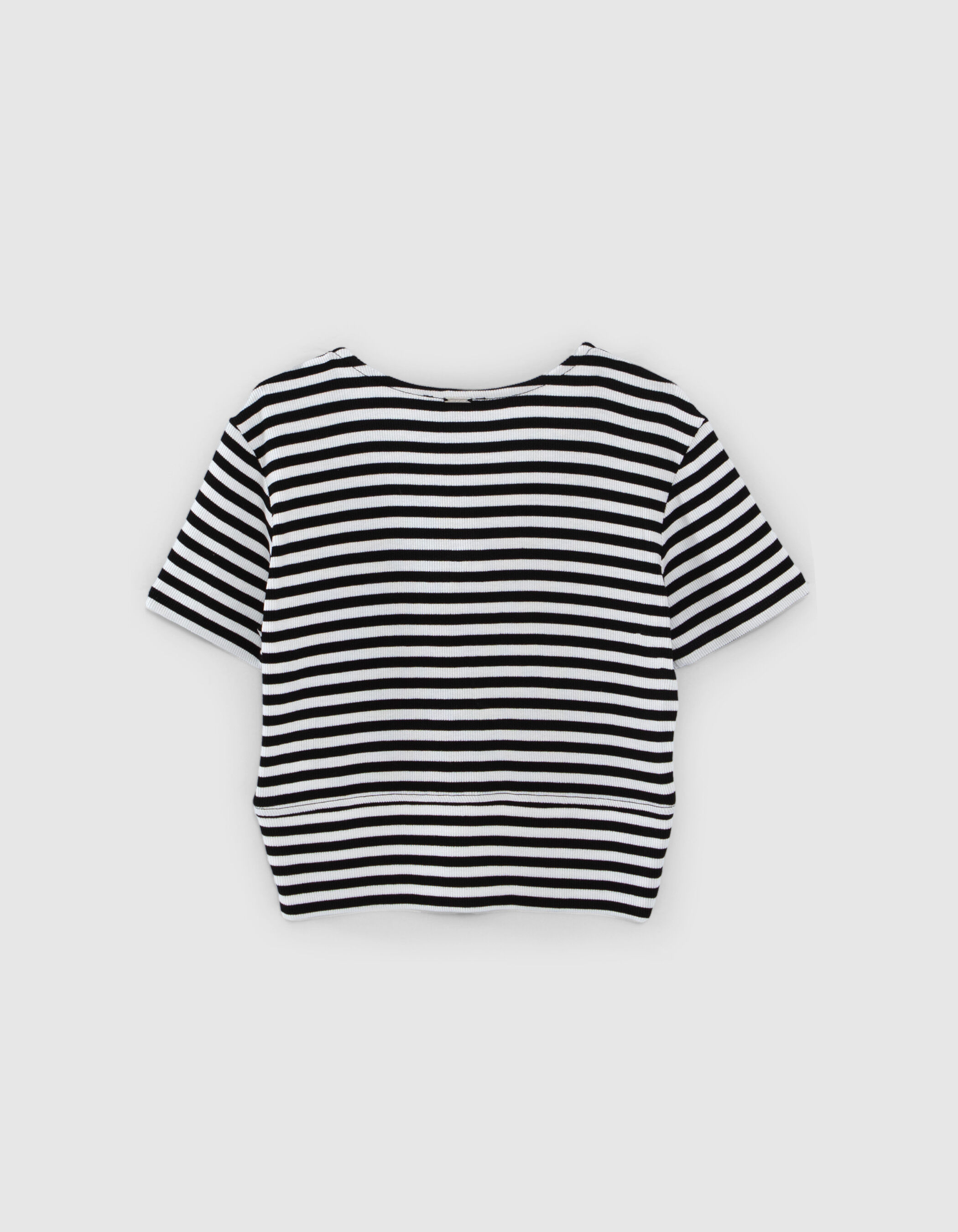 Camiseta rayas negras 2025 y blancas niña