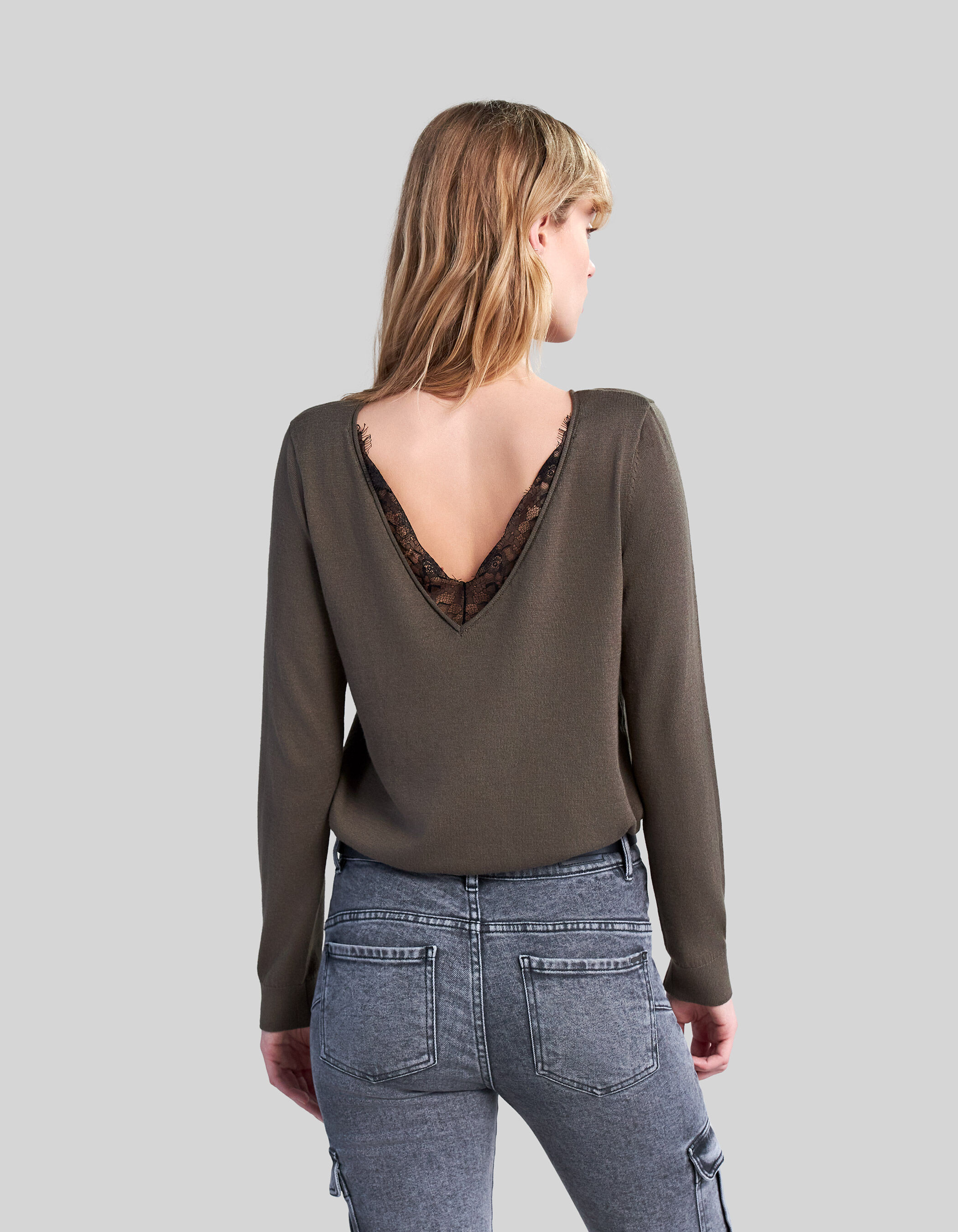 Pull kaki encolure devant dos en dentelle femme IKKS