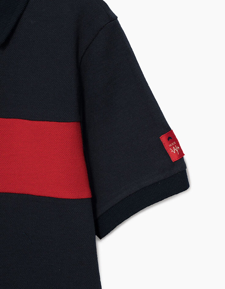 Polo navy con banda gris, blanco, rojo niño -5