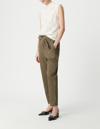 Wei&szlig;es &auml;rmelloses Top aus Bio-Baumwolle f&uuml;r Damen mit englischer Stickerei - IKKS