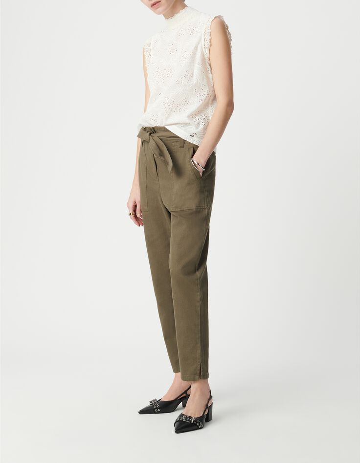 Wei&szlig;es &auml;rmelloses Top aus Bio-Baumwolle f&uuml;r Damen mit englischer Stickerei-1