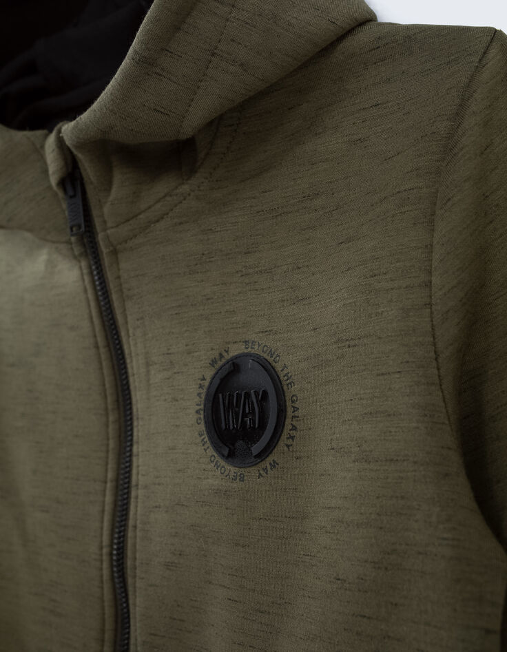 Bronzefarbene Jungensweatjacke mit B&auml;ndern an den &Auml;rmeln -5