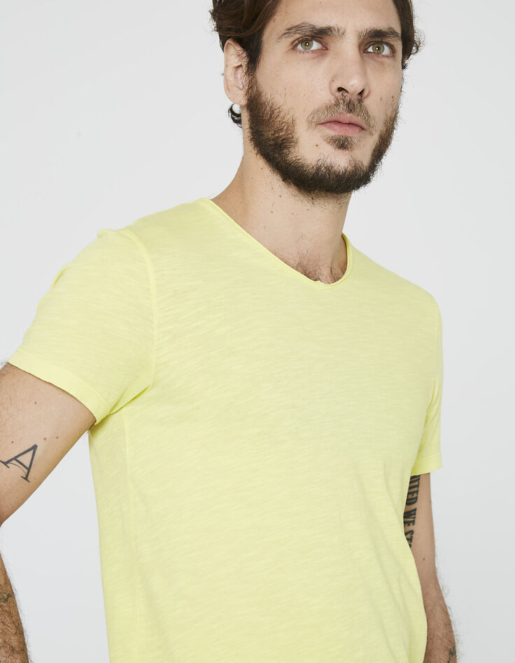 Camiseta amarilla hombre-2