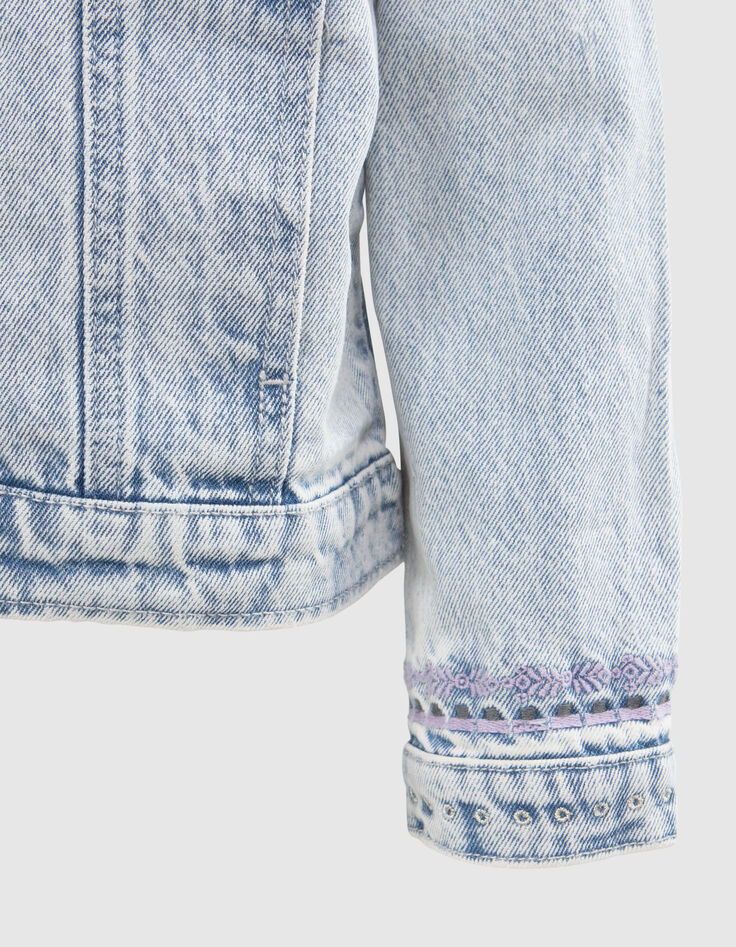 Chaqueta vaquera azul delavado y bordados niña-4 Chaqueta vaquera azul delavado y bordados niña-4