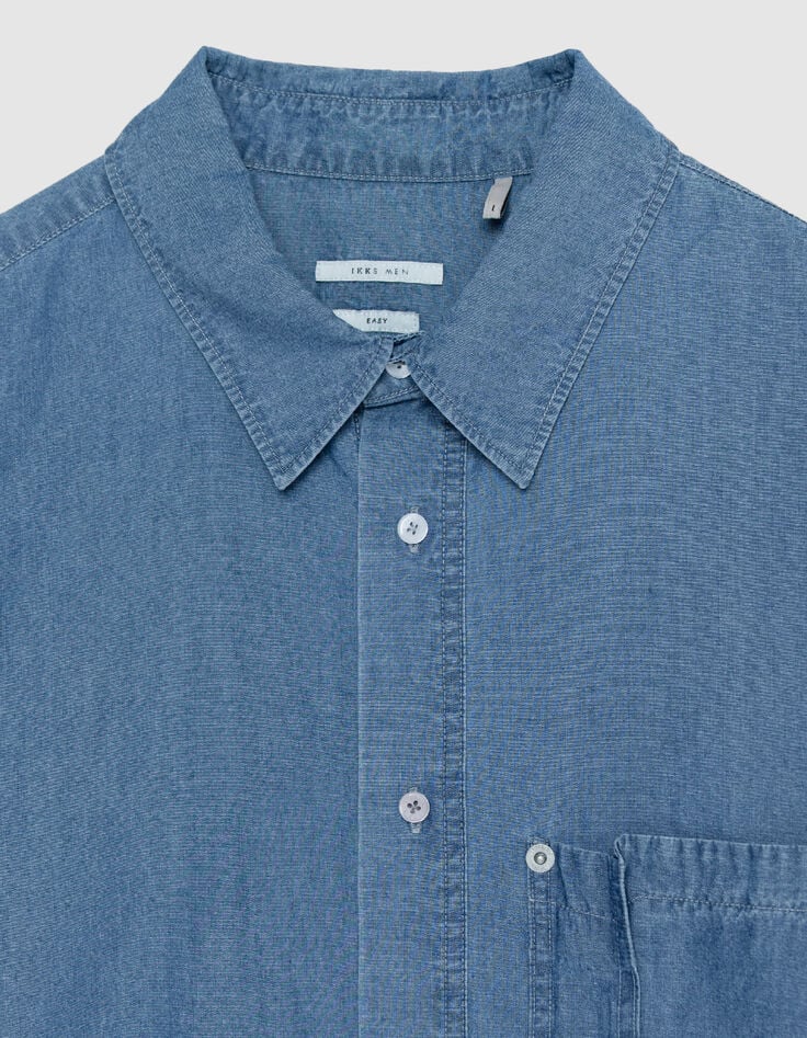 Blaues Chambray-Hemd f&uuml;r Herren mit asymmetrischer Tasche-8