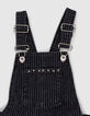 Graue M&auml;dchenlatzhose aus Jeansstoff mit Tennisstreifen-3