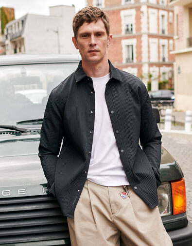 Schwarzes Herrenoberhemd gesteppt LIGHT WARMTH - IKKS