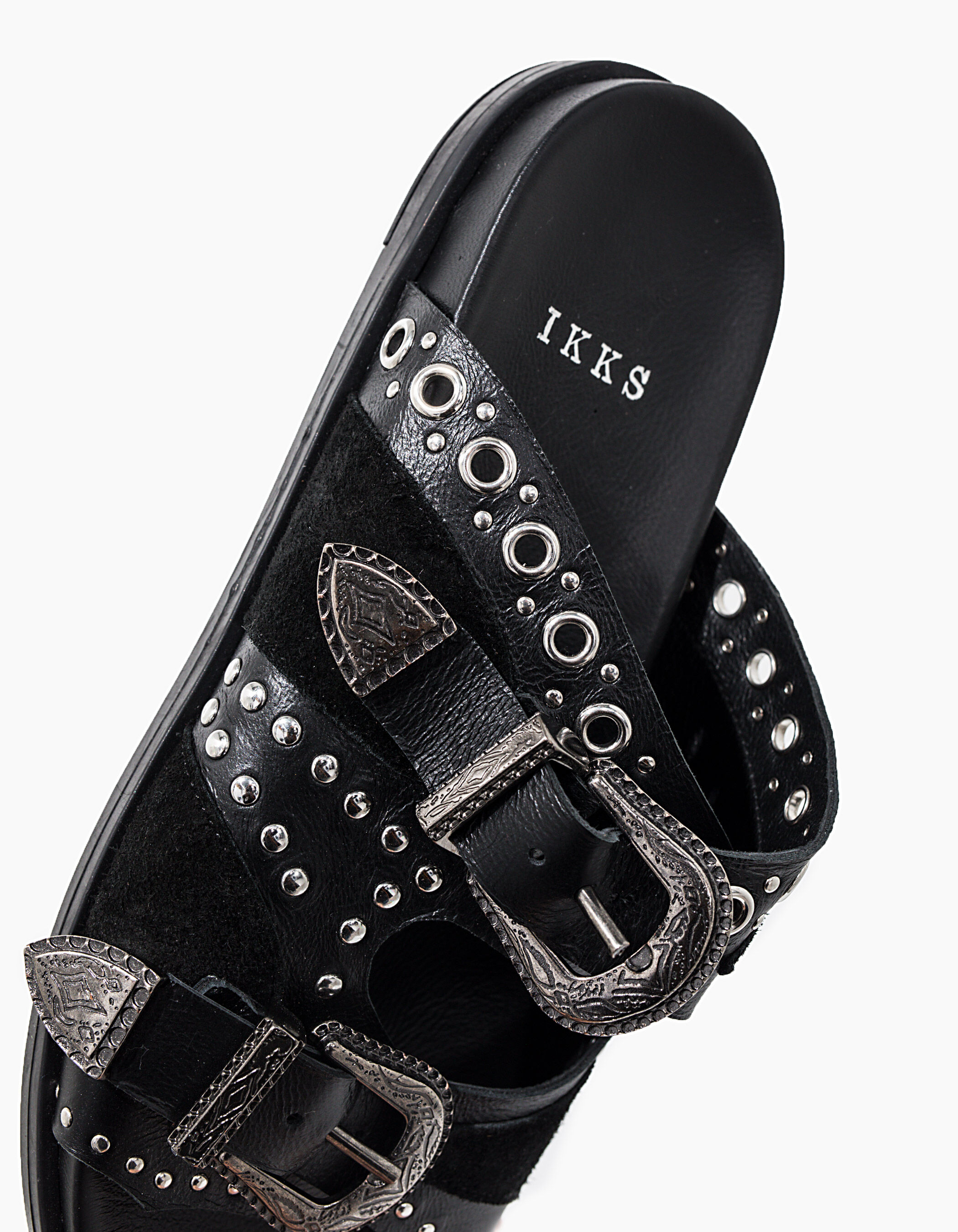 Women s pretty Western buckle leather flat sandals IKKS