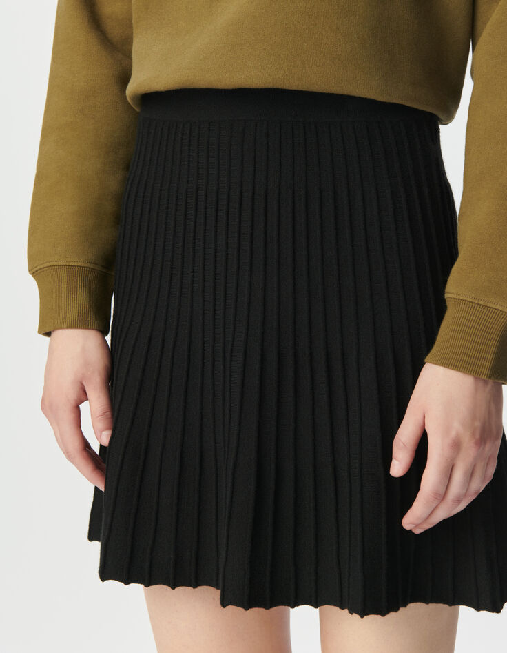 Falda corta negra punto plisado mujer-4