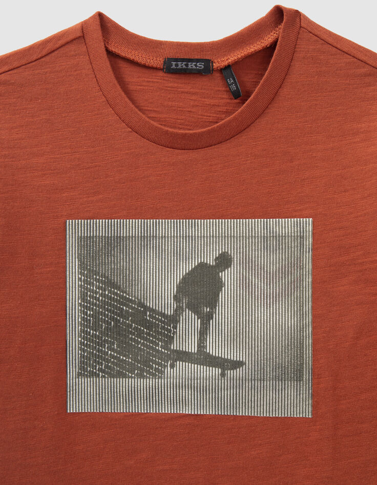 Camiseta roja motivo lenticular skater goma niño-3