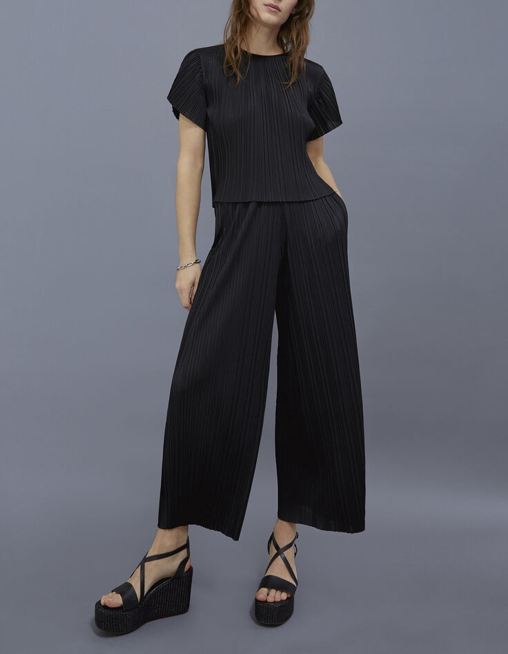 Women’s black recycled pleated cropped top-6