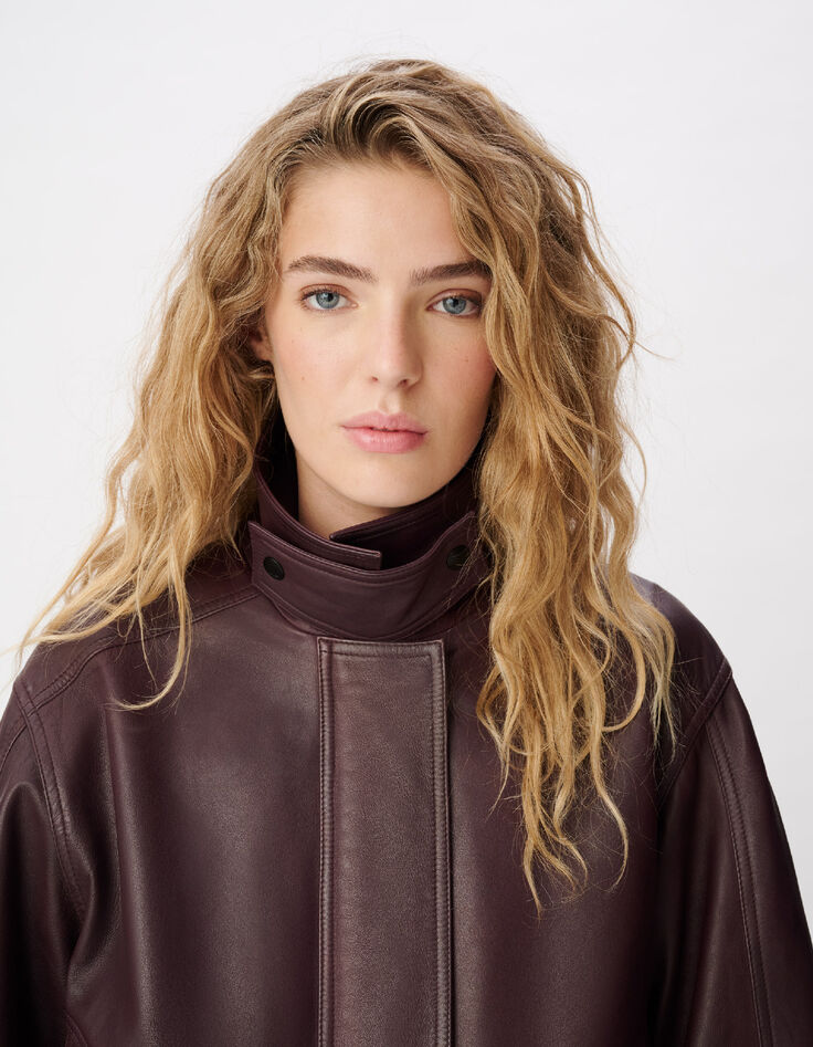 Bomber oversize de mujer en piel burdeos-5