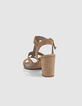 Beige suède damessandalen met hak met studs-3