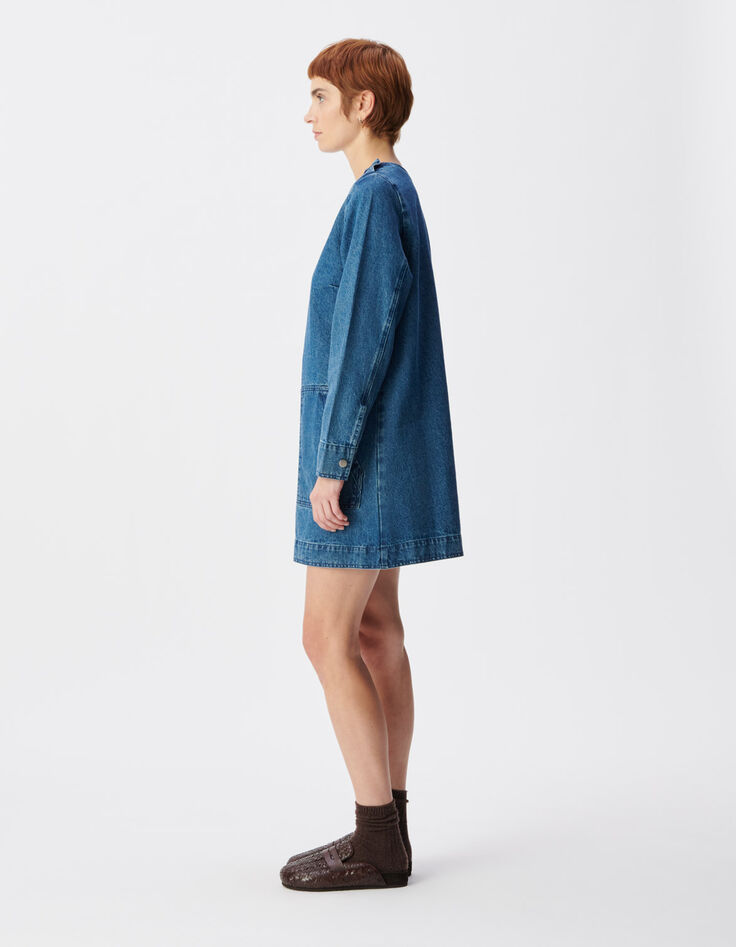 Women's blue denim dress with three patch pockets-4