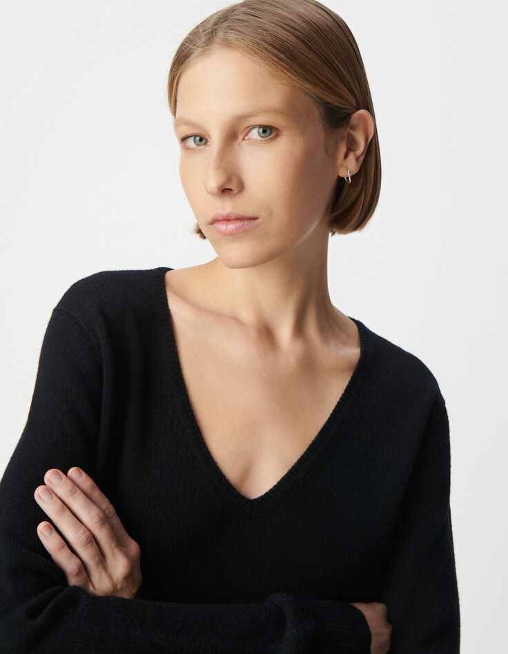 Damen Pullover mit V-Ausschnitt aus 100% Wolle, schwarzer Strick-4
