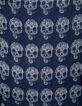 Pañuelo color marino estampado calaveras mujer-3