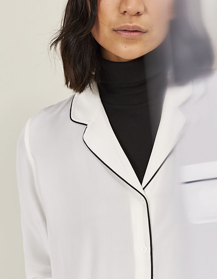 Women’s silk shirt with heart embroidered on chest pocket-5