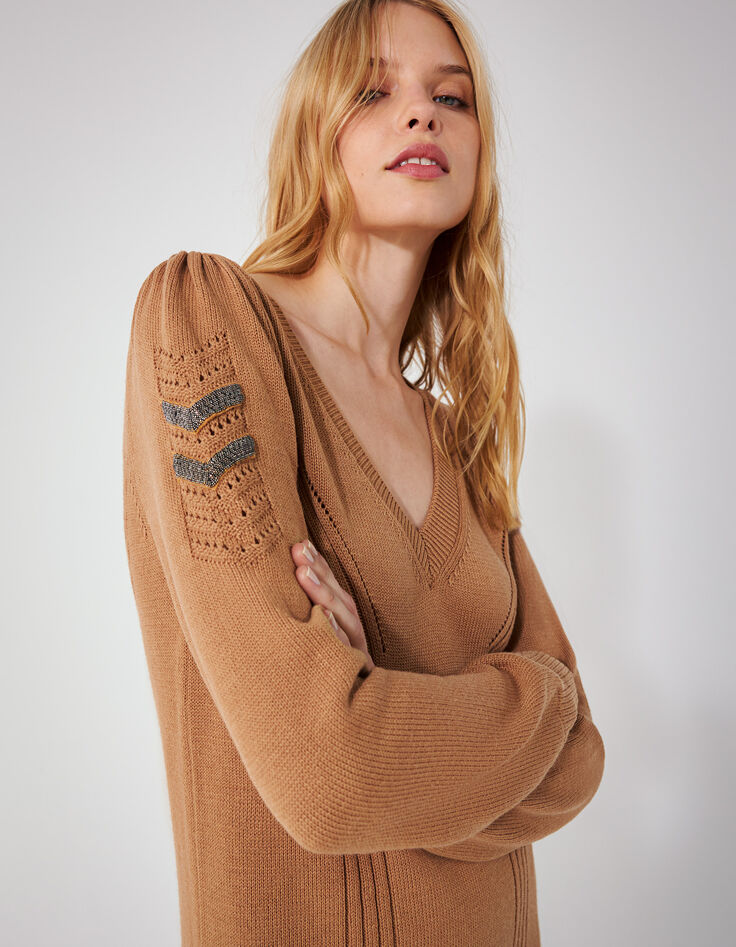 Robe courte camel en maille jeux de points chevrons femme-4