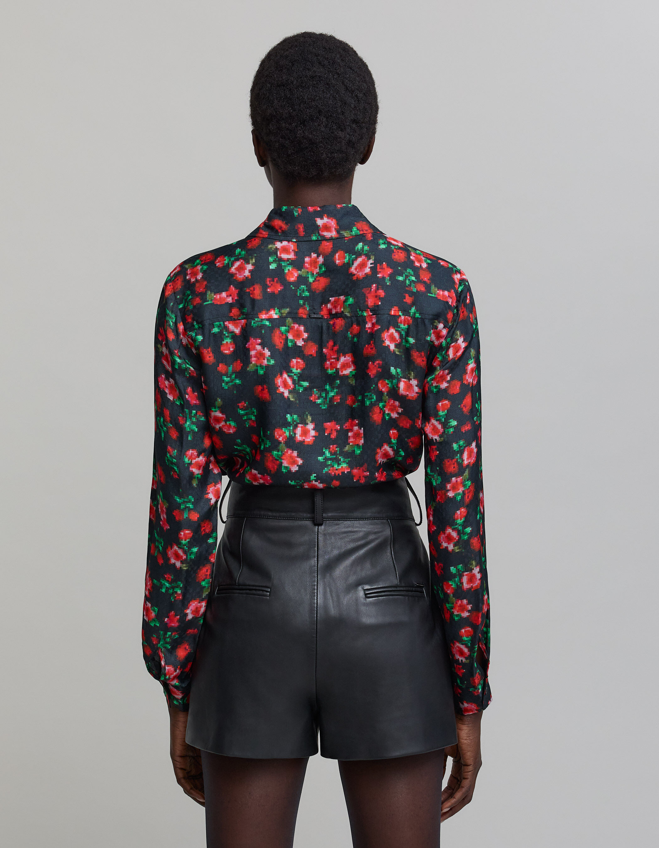 タグ付き　bodhi SILK BASQUE SHIRT size3 タグ付き bodhi SILK BASQUE SHIRT size3 タグ付き bodhi SILK