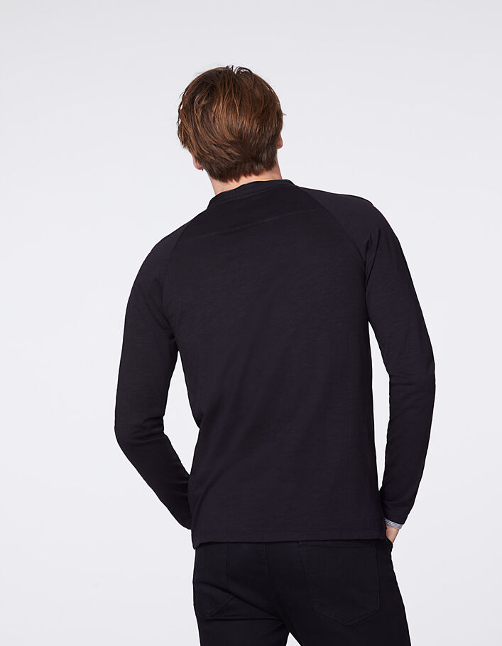 Men's black T-shirt, illusion effect collar - IKKS