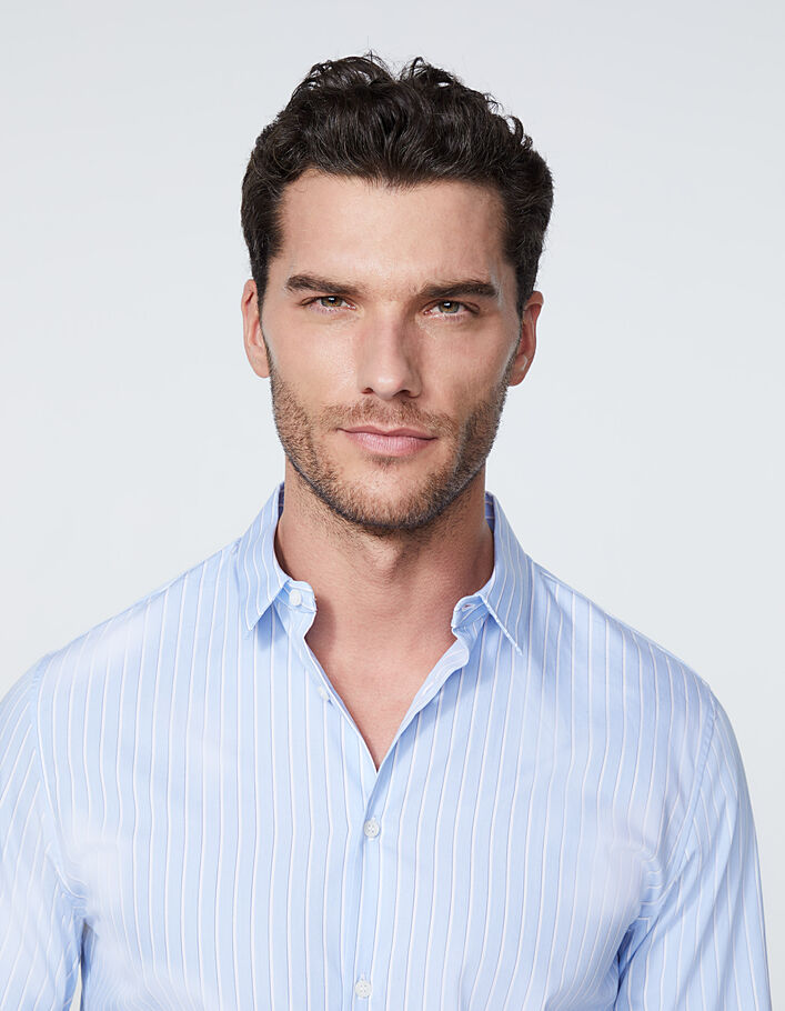 Vergissmeinnichtblaues REGULAR-Herrenhemd mit Streifen - IKKS