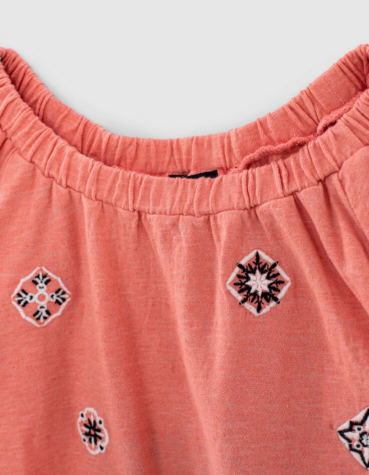 Camiseta coral oscuro bordados ni&ntilde;a-2