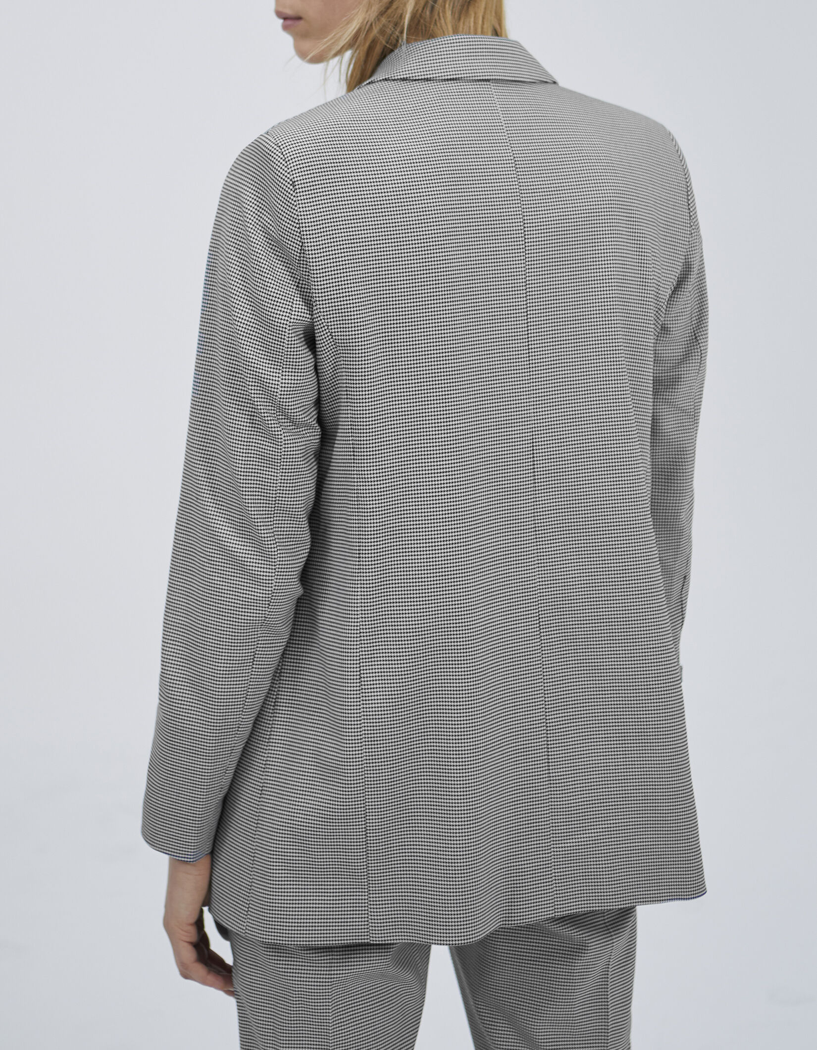 Tailleur pied hotsell de poule