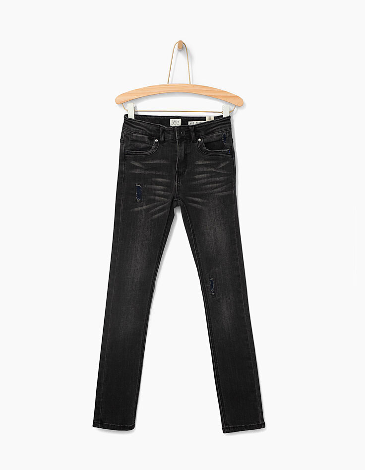 Skinny used niño-2