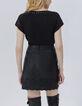 Camiseta negra acid wash tachuelas mujer-3