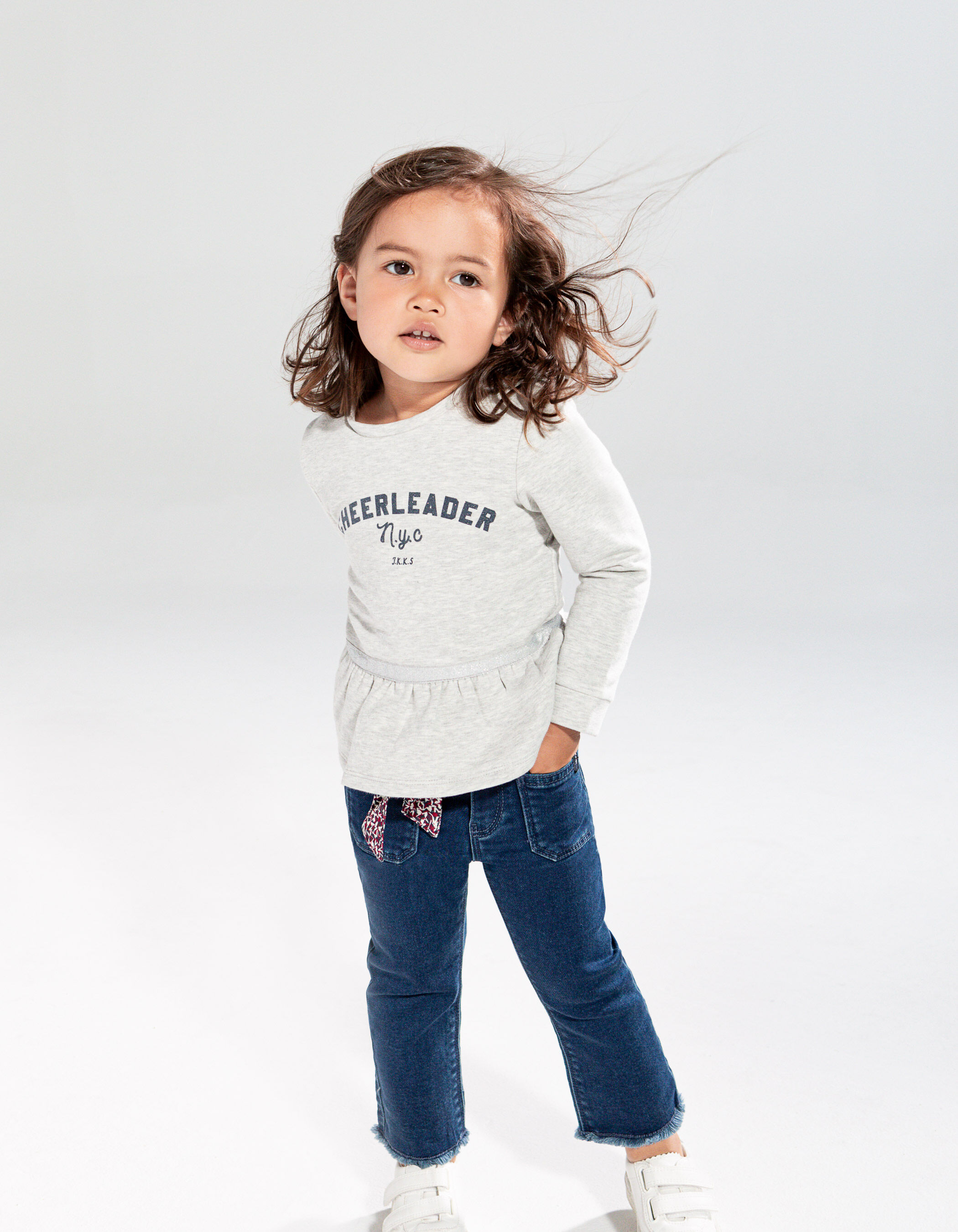 Sweat gris basque coudi res coeurs b b fille