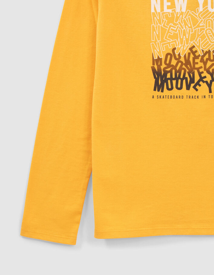 Gelbes Jungenshirt aus Biobaumwolle mit Schriftzügen-4