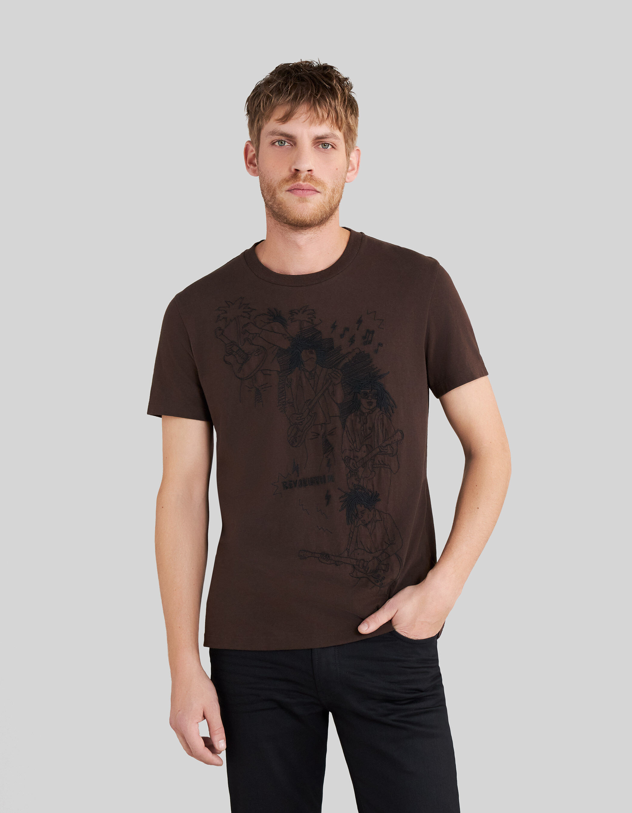 Men s chocolate T shirt with reggae men embroidery