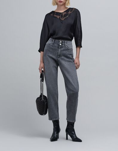 Blusa negra de rejilla con bordado floral - IKKS
