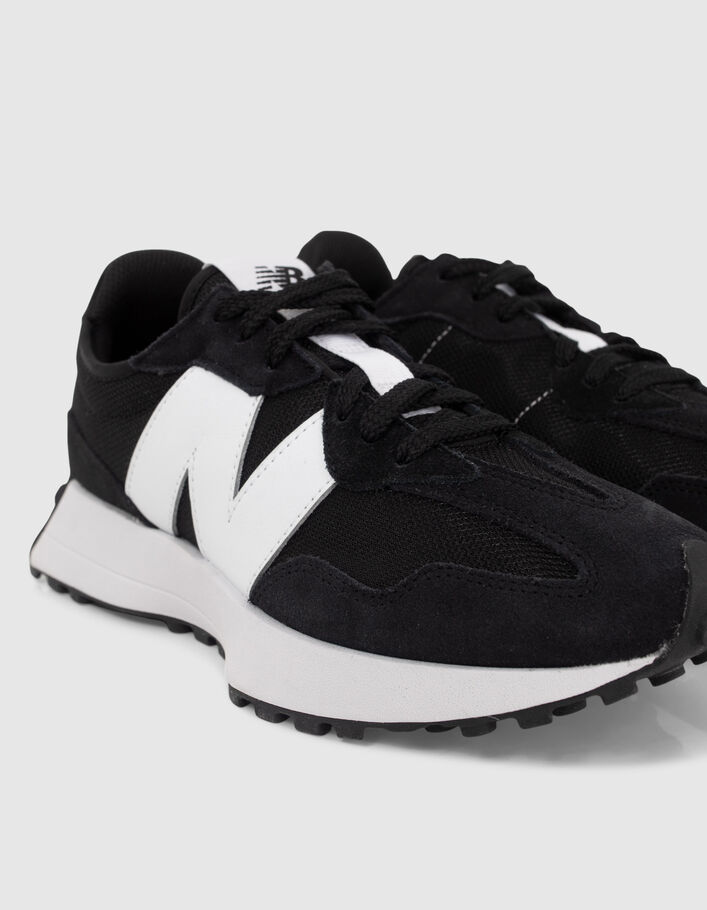 Deportivas NEW BALANCE 327 negras y blancas-5