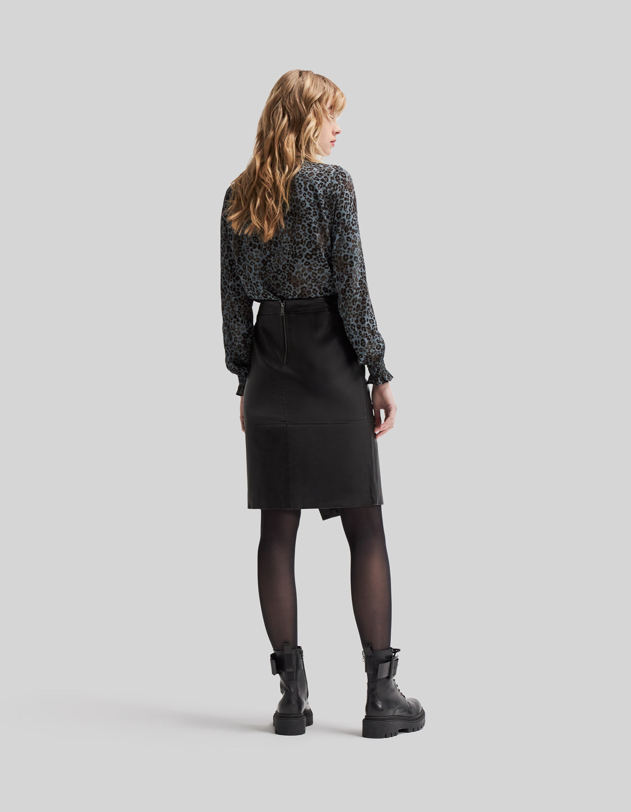Jupe crayon noire en cuir pressionne Femme IKKS