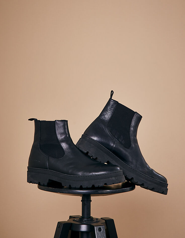 Chelsea boots noirs en cuir à semelle crantée Homme-1