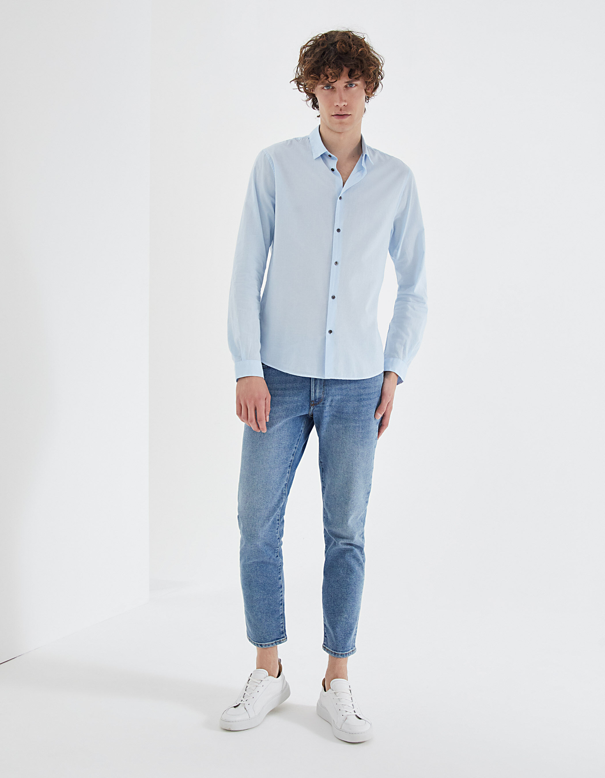Camisa azul cielo hombre clearance