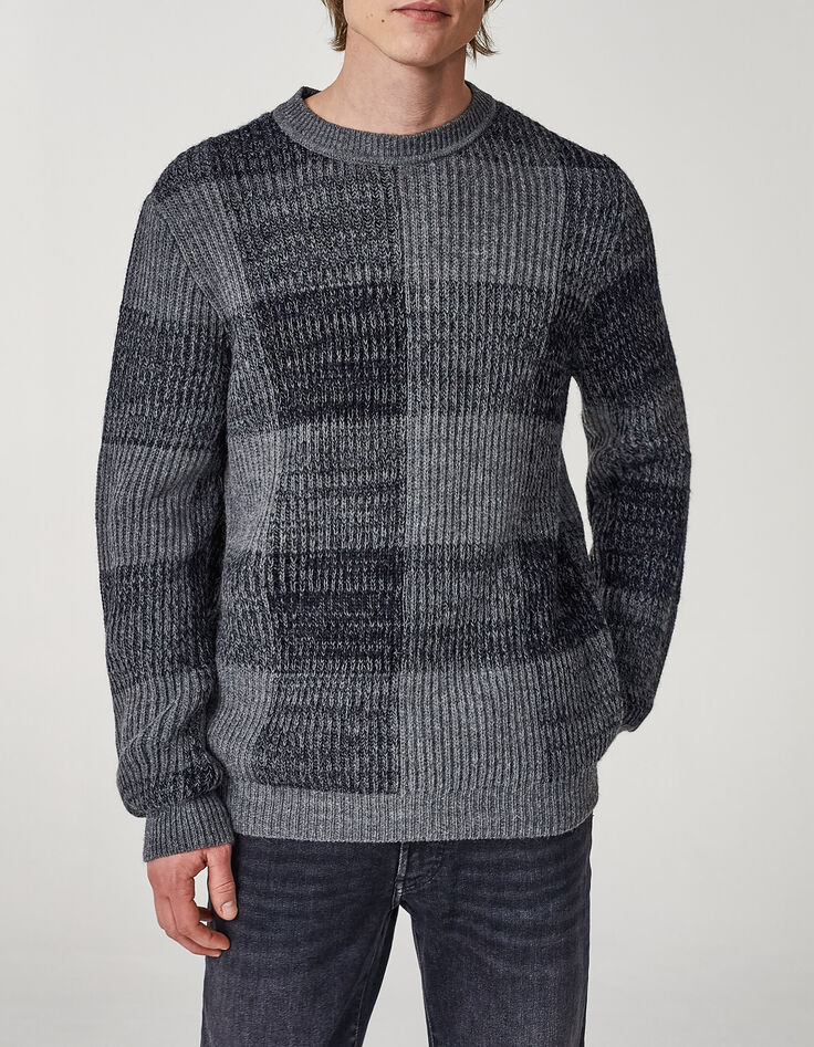 Men&rsquo;s navy checked knit sweater-2