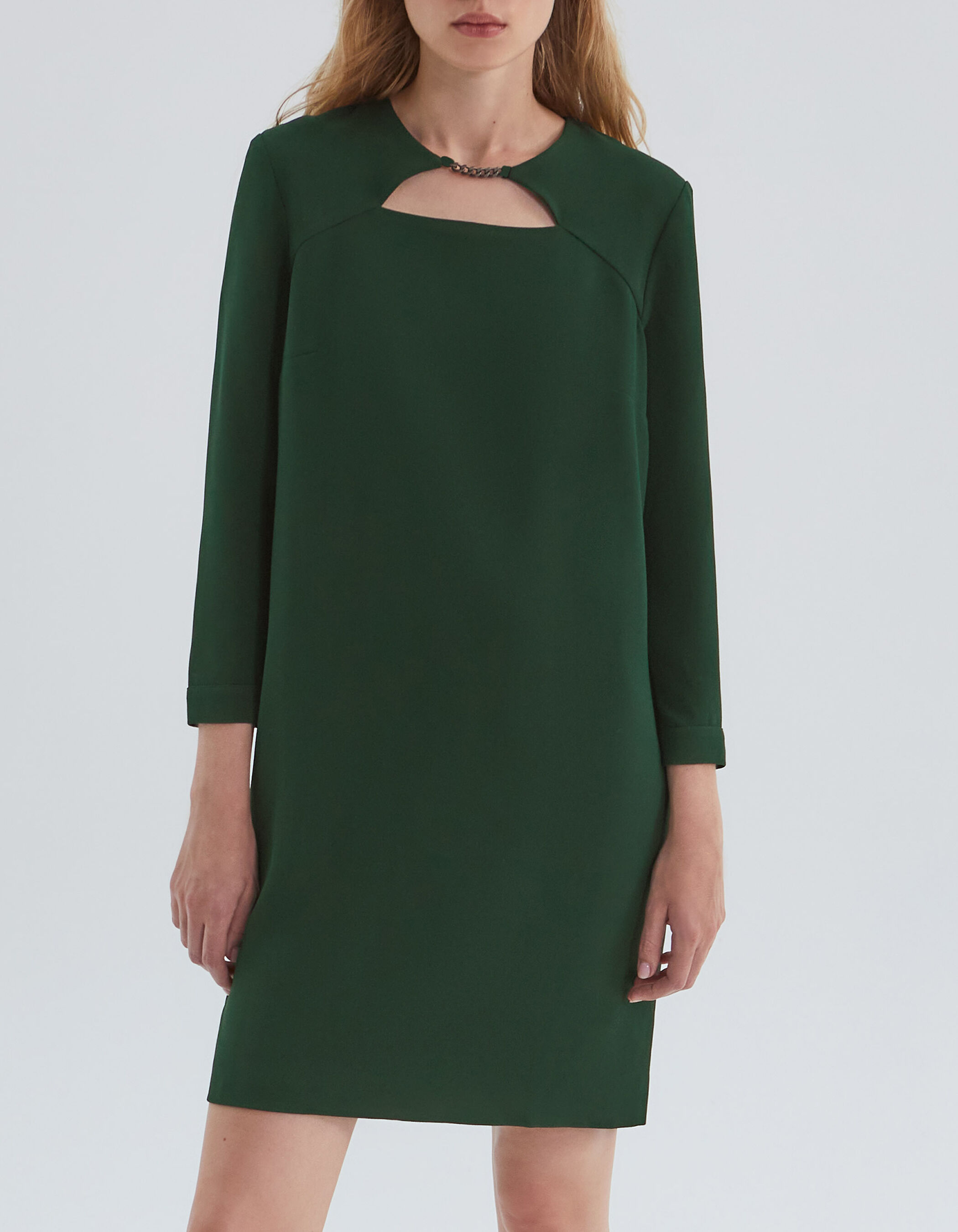 Robe verte avec gourmette metal devant Femme