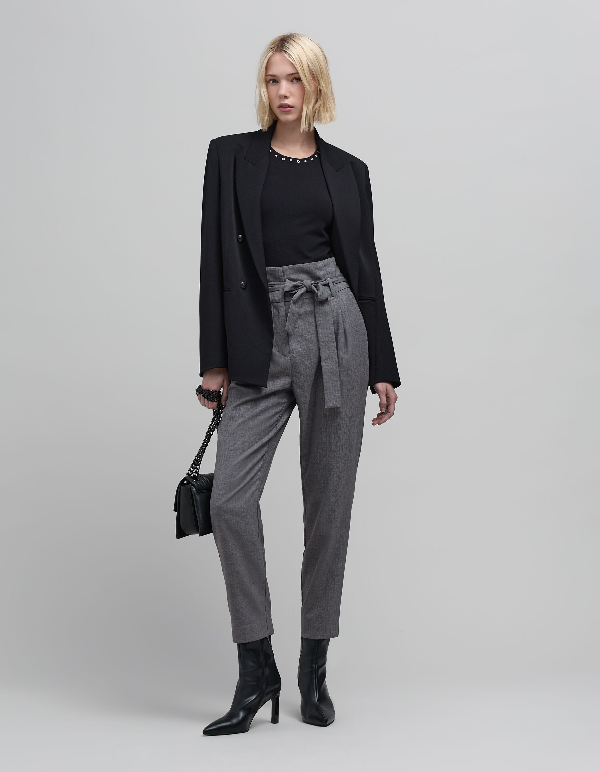 Pantalon carotte gris femme discount