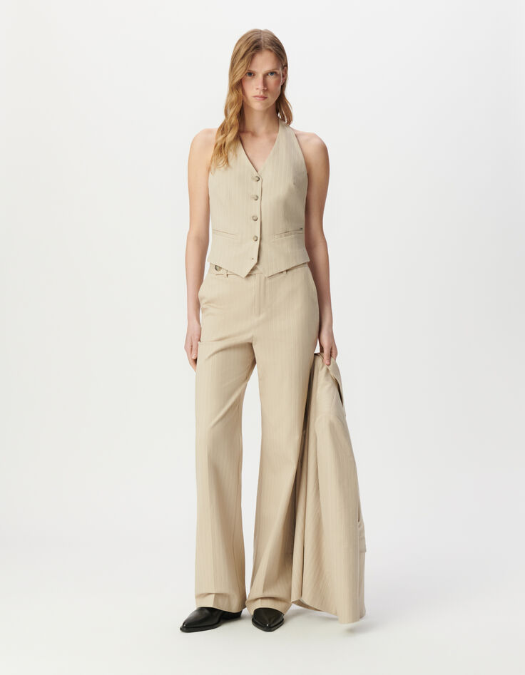 Gilet de tailleur beige dos-nu motif rayures tennis Femme-2 Gilet de tailleur beige dos-nu motif rayures tennis Femme-2