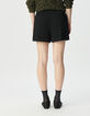 Schwarze Damenledershorts mit Revers-4