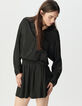 Vestido camisero negro satinado trampantojo mujer-3