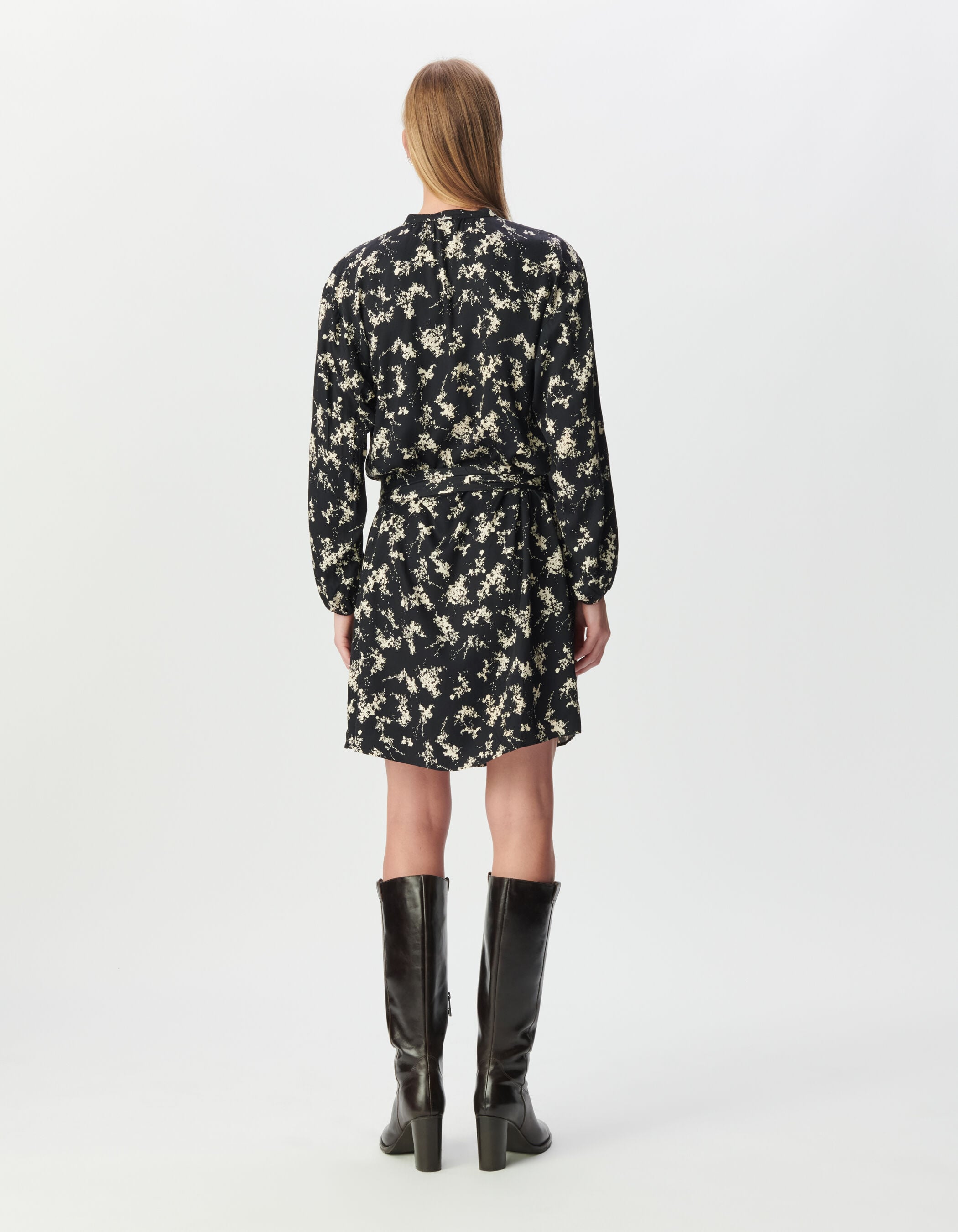 Robe noire imprimé fleurs sauvages ceinture amovible Femme