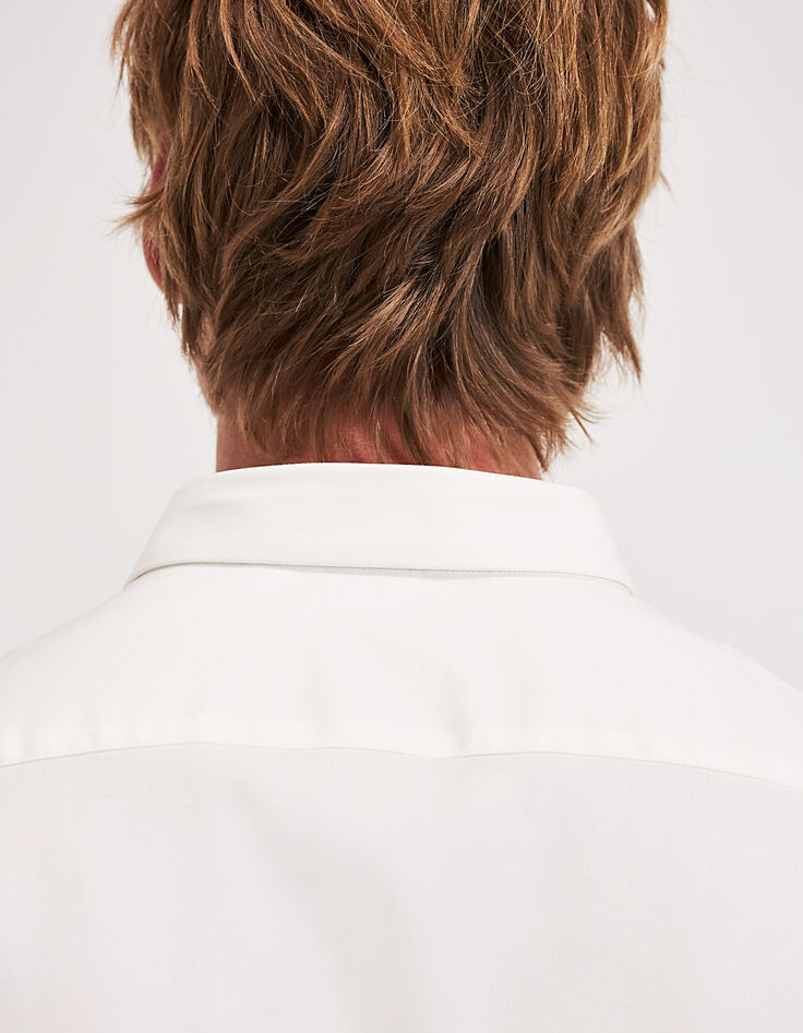 Weißes SLIM-Herrenhemd mit STAIN-PROOF-Finish-2