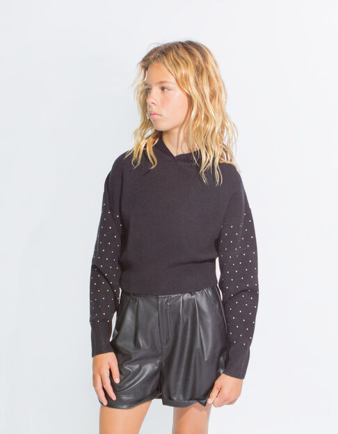 Pull noir forme cropped tricot manches cloutées fille