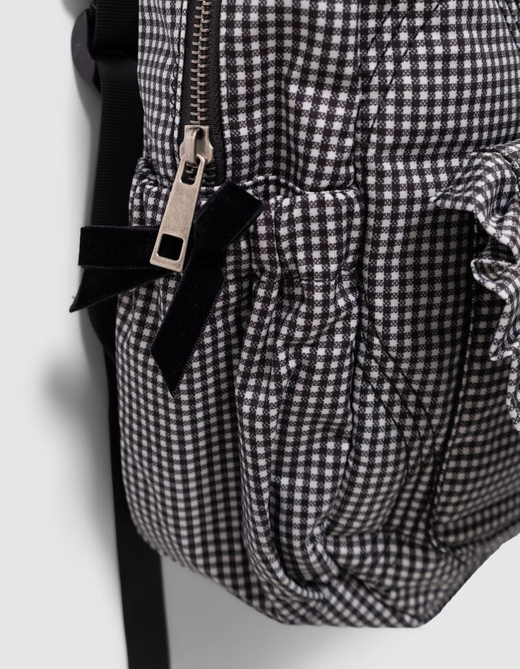 Girls’ black rucksack with ecru gingham, ruffled details-5