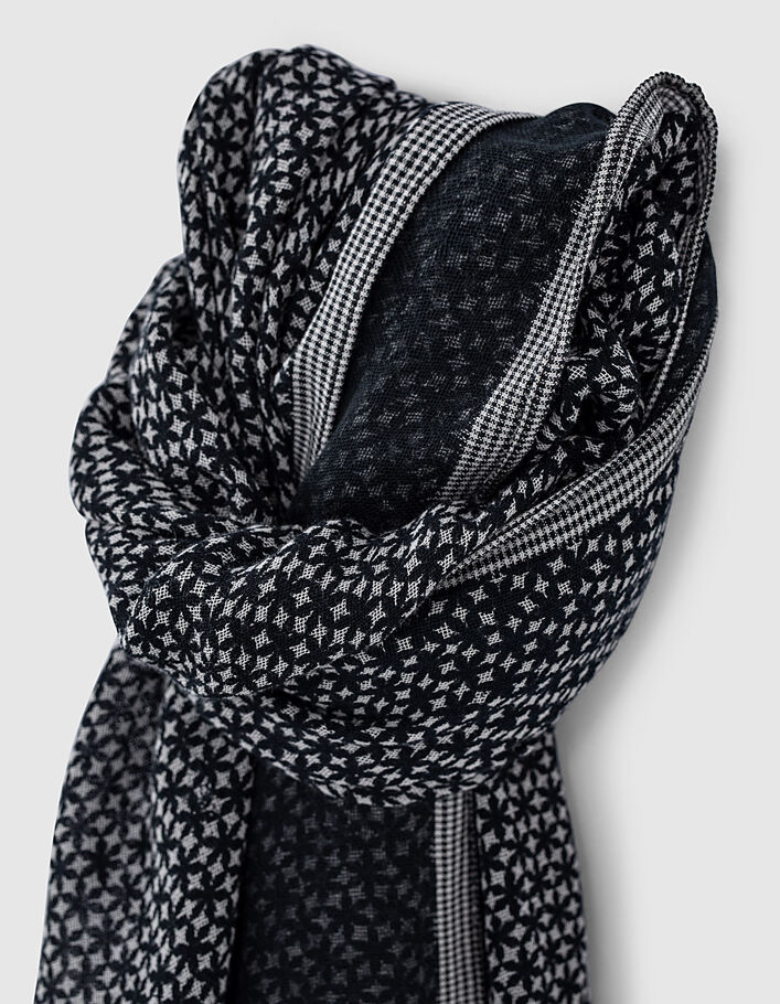 Men’s black minimalistic print scarf - IKKS