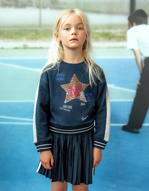 Girls’ navy sweatshirt with reversible sequin star