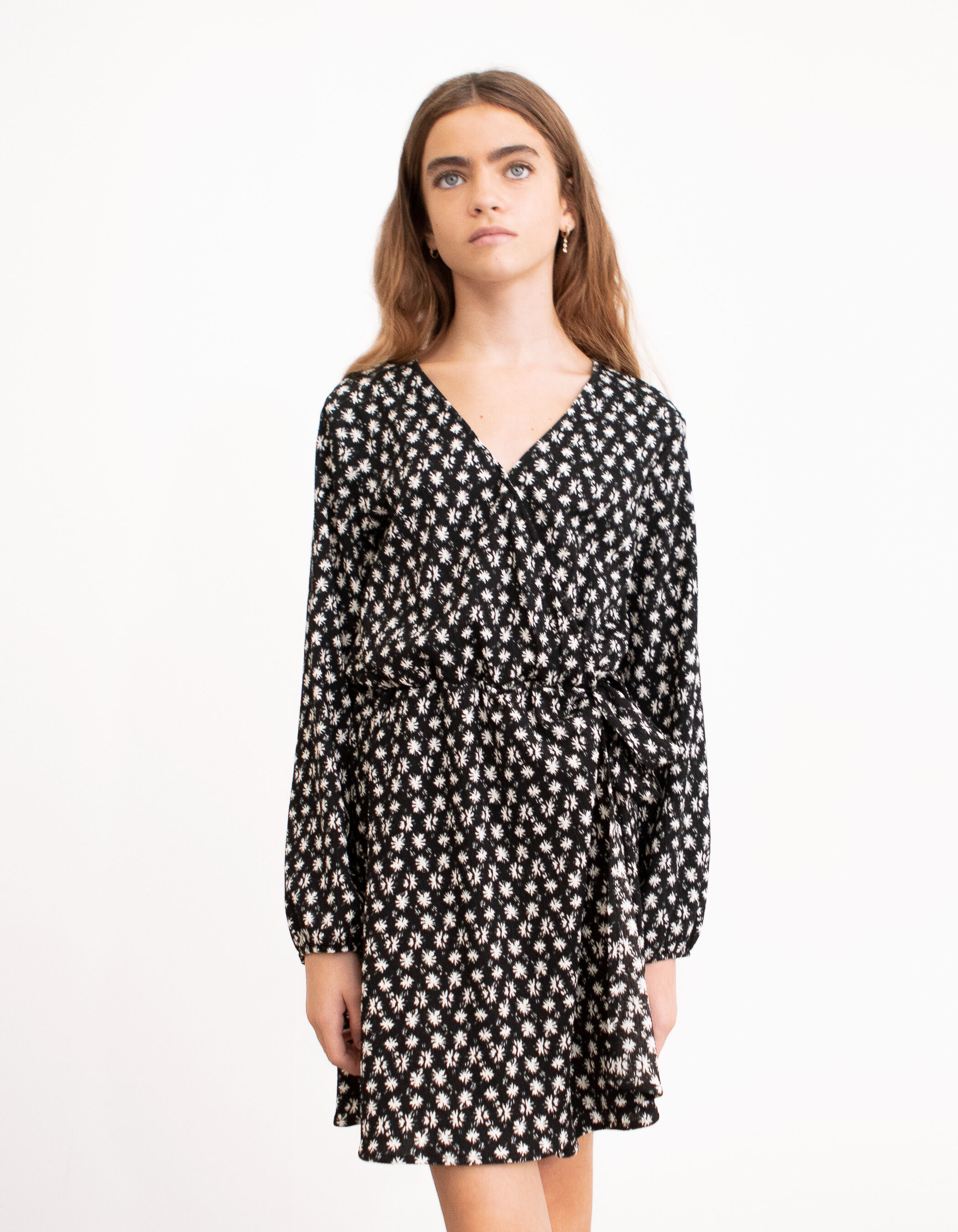 Robe portefeuille noire imprim fleurs graphiques fille